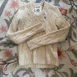 Abercrombie & Fitch Women's Cream Cable Knit Sweater
